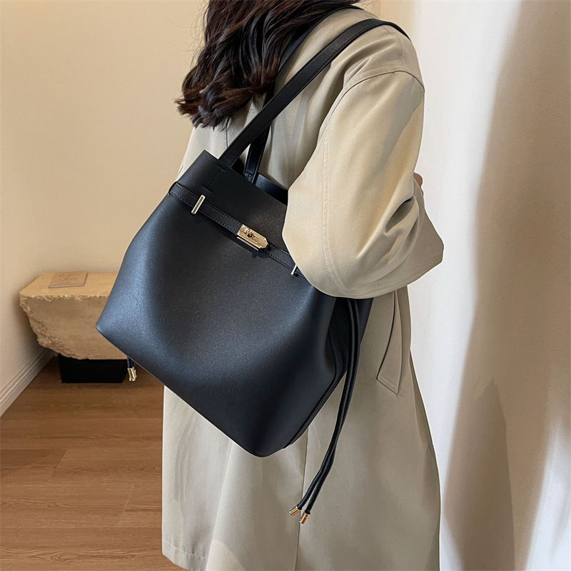 Sac tendance de grande capacité, polyvalent et au design épuré