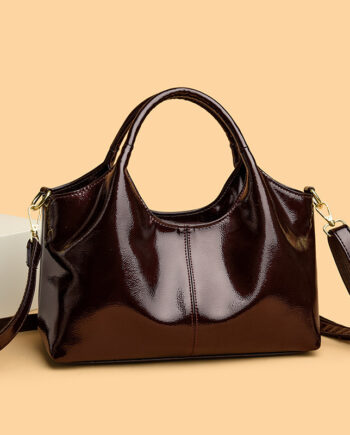 Sac de banlieue tendance en cuir brillant