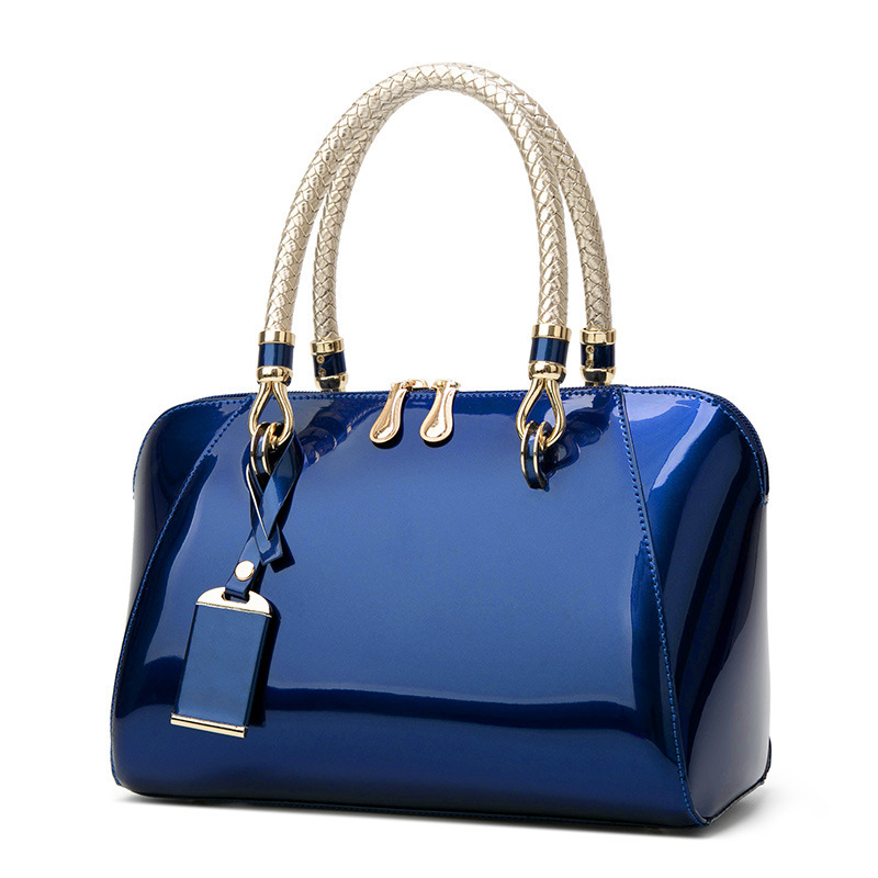 Sacs à main en cuir verni brillant