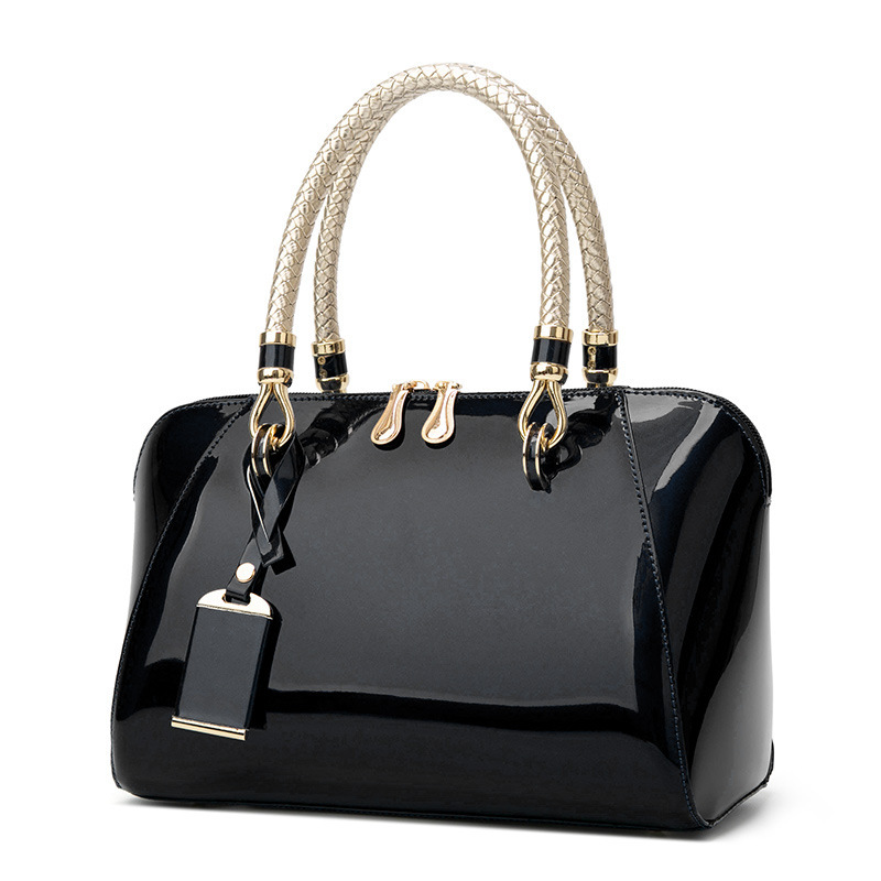 Sacs à main en cuir verni brillant