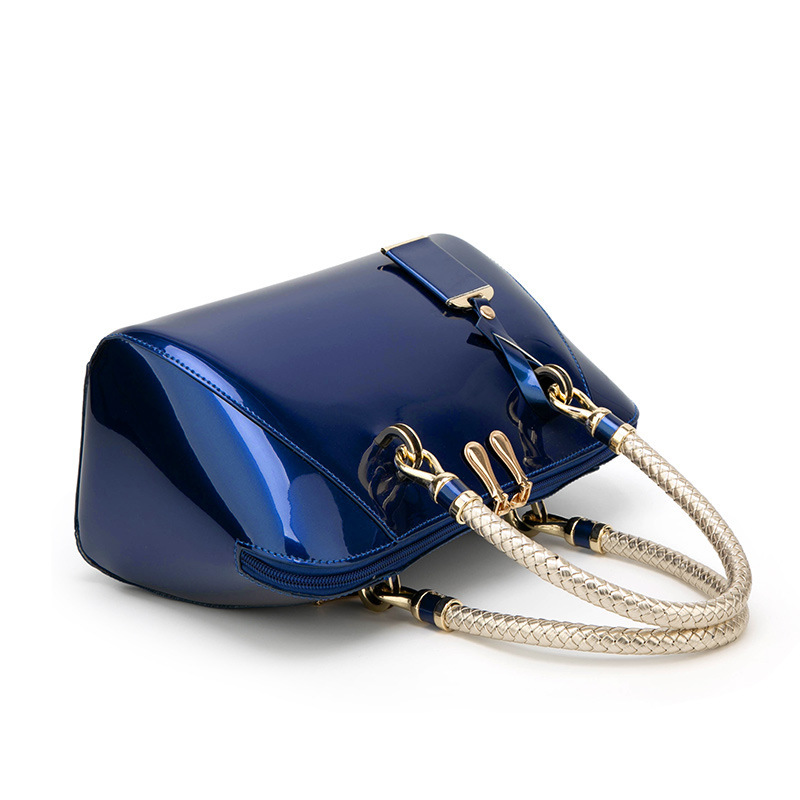Sacs à main en cuir verni brillant