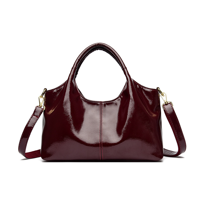 Sac de banlieue tendance en cuir brillant