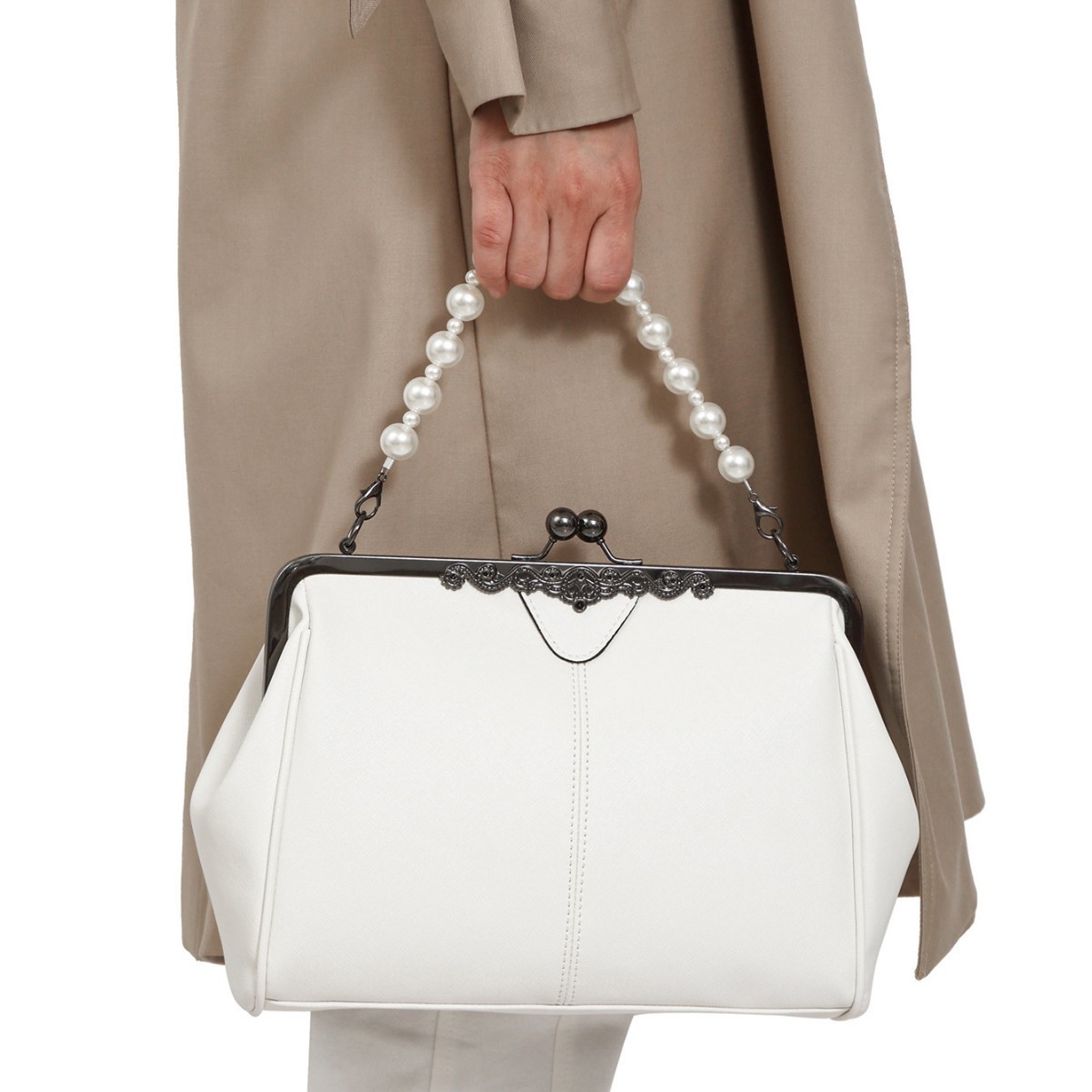 Sac à main perlé