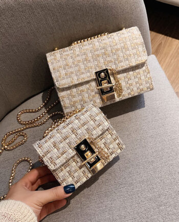 Pochette carrée décontracté de la marque Foreign Gas