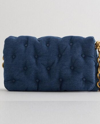 Pochette matelassé en denim surdimensionné bleu
